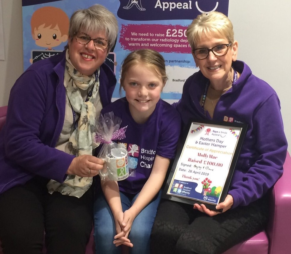 Fundraiser Molly-Mae helps to ‘Rays A Smile’ at Bradford Royal Infirmary