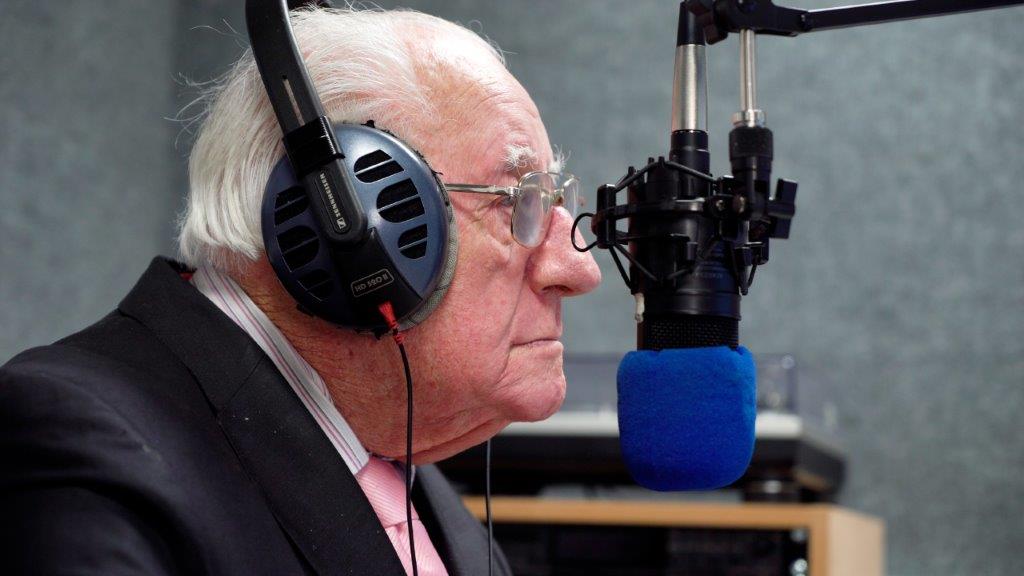 One of The Country’s Oldest DJ Continues to Spin His Tunes for Hospital Patients