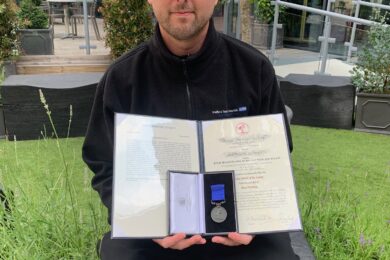 Bronze for bravery for hospital worker Dean