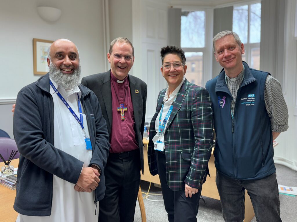 Bishop Toby visits Bradford Royal Infirmary to show his support for NHS staff