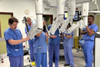 Trust hosts first regional robotic surgical skills event for Yorkshire trainee surgeons