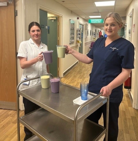 Dietitians introduce a weekly smoothie round on city hospital’s cancer wards